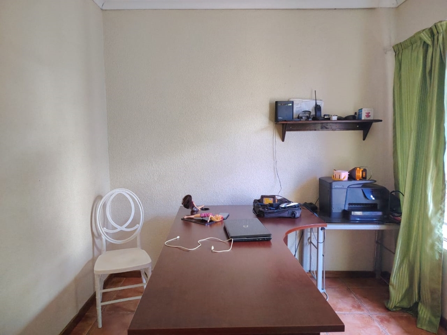 3 Bedroom Property for Sale in Safari Gardens North West